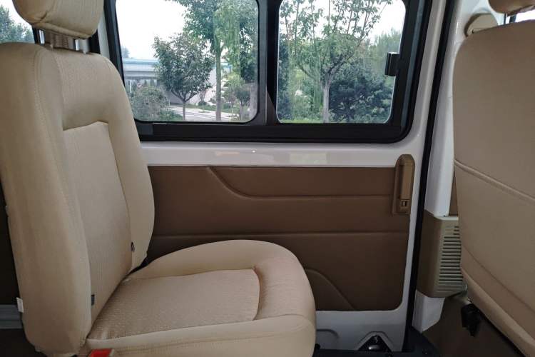 Used Dongfeng Xiaokang EC36 2022 Standard Edition CATL Battery Interior 8