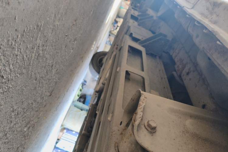 Used Dongfeng Xiaokang EC36 2017 Base Model Chassis Rear Left