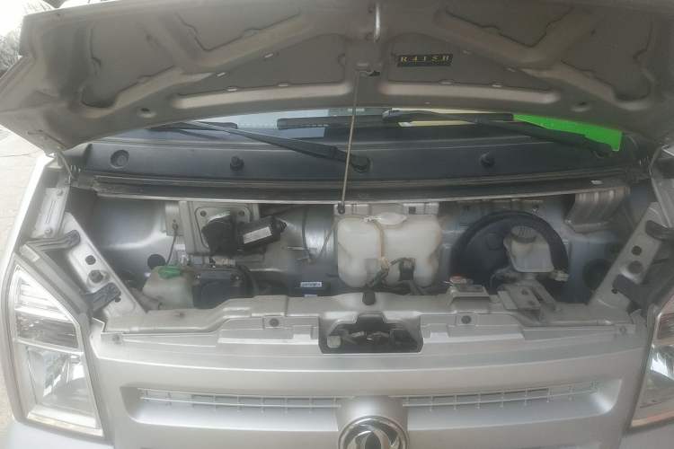 Used Dongfeng Xiaokang EC36 2017 Base Model Engine Bay
