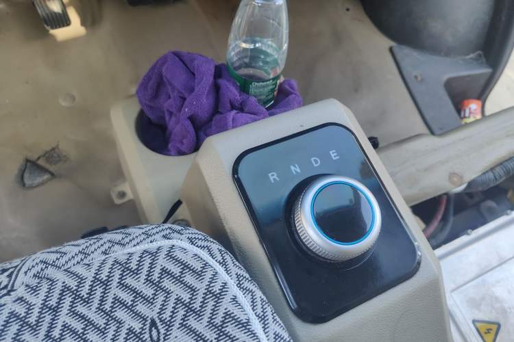 Used Dongfeng Xiaokang EC36 2017 Base Model Gear Lever