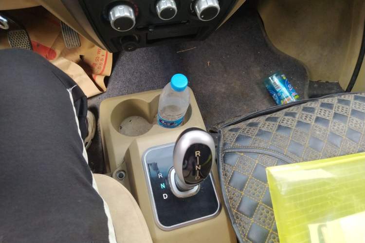 Used Dongfeng Xiaokang EC36 2017 Base Model Gear Lever
