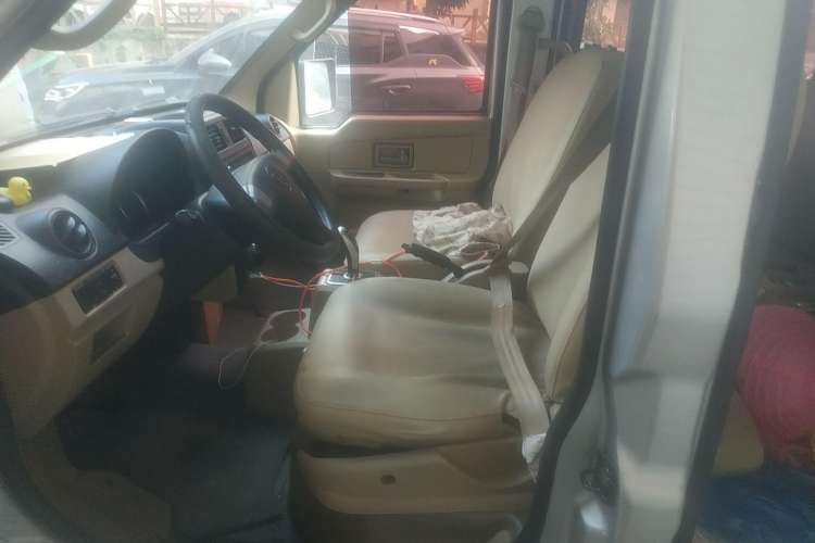 Used Dongfeng Xiaokang EC36 2017 Base Model Left Front Seat