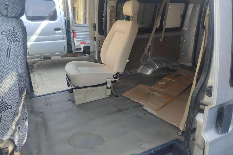 Used Dongfeng Xiaokang EC36 2017 Base Model Left Rear Seat
