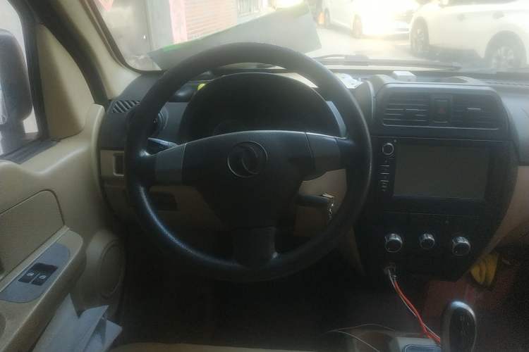 Used Dongfeng Xiaokang EC36 2017 Base Model Steering Wheel