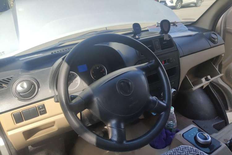 Used Dongfeng Xiaokang EC36 2017 Base Model Steering Wheel