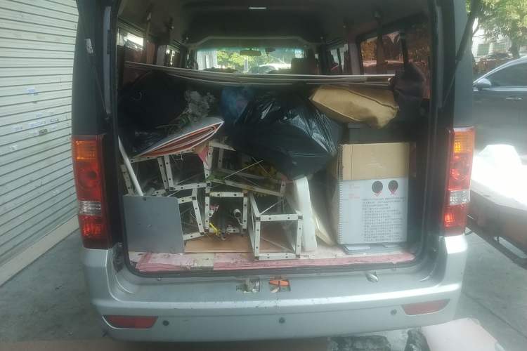 Used Dongfeng Xiaokang EC36 2017 Base Model Trunk