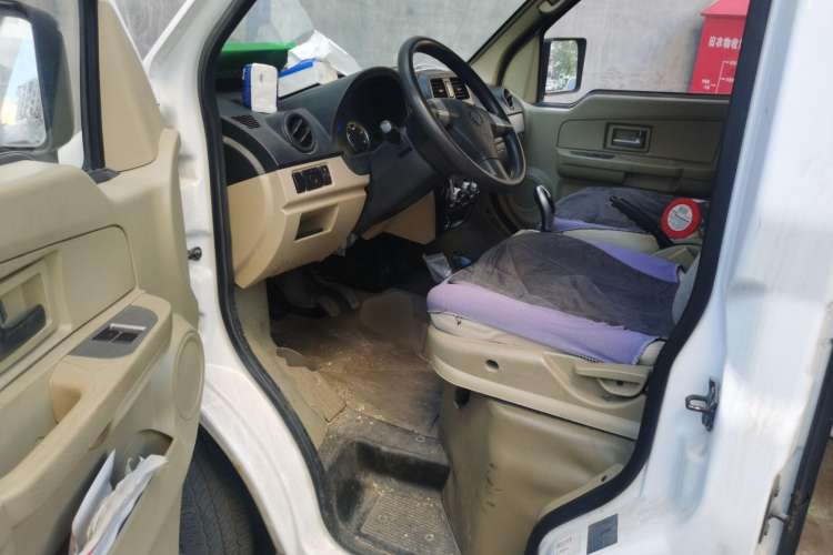 Used Dongfeng Xiaokang EC36 2017 Base Model Driver Seat