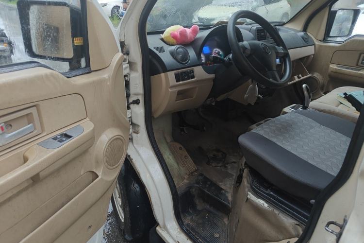 Used Dongfeng Xiaokang EC36 2017 Base Model Driver Seat