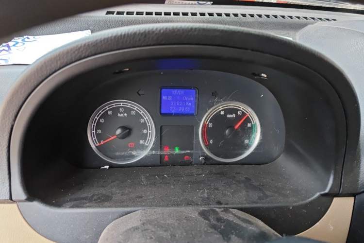 Used Dongfeng Xiaokang EC36 2017 Base Model Instrument Cluster