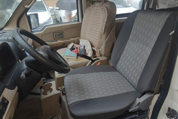 Used Dongfeng Xiaokang EC36 2017 Base Model Left Front Seat