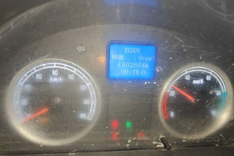 Used Dongfeng Xiaokang EC36 2017 Base Model Odometer Close Up