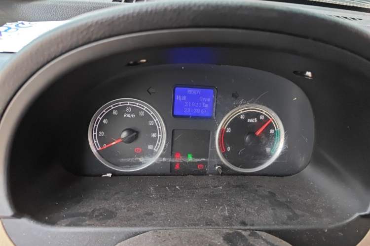 Used Dongfeng Xiaokang EC36 2017 Base Model Odometer Close Up