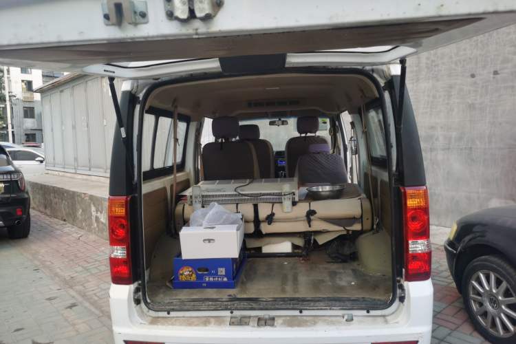Used Dongfeng Xiaokang EC36 2017 Base Model Trunk