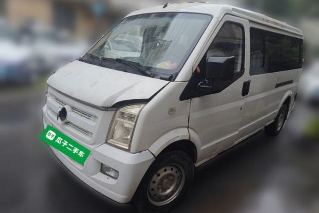 Ojetý Dongfeng Xiaokang EC36 2017 Base Model