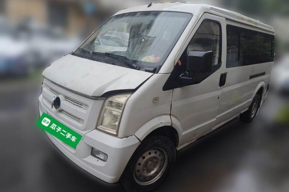 Dongfeng Xiaokang EC36 2017