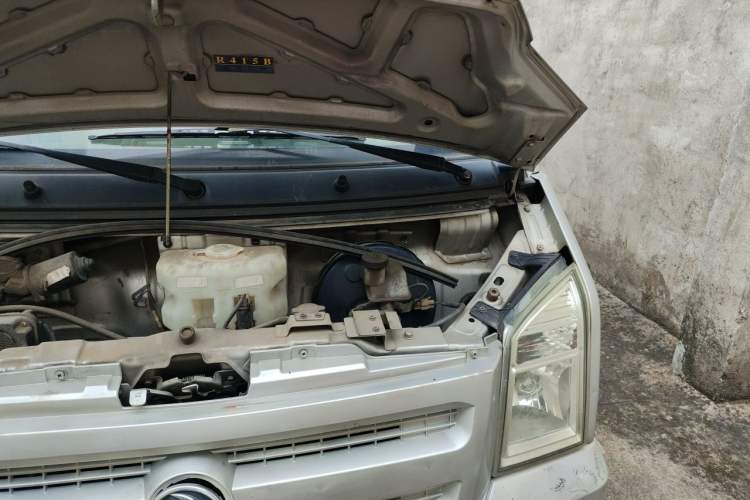 Used Dongfeng Xiaokang EC36 2018 Standard-Model Sandton Battery Engine Bay Left