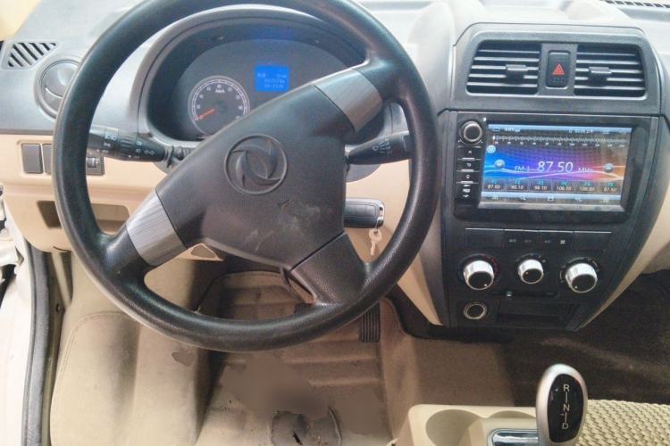 Used Dongfeng Xiaokang EC36 2018 Standard-Model Sandton Battery Steering Wheel