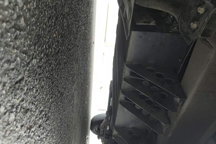 Used Dongfeng Xiaokang EC36 2018 Standard-Model Sandton Battery Chassis Front Left
