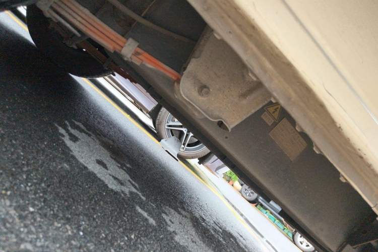 Used Dongfeng Xiaokang EC36 2018 Standard Model Starheng Battery Chassis Rear Right