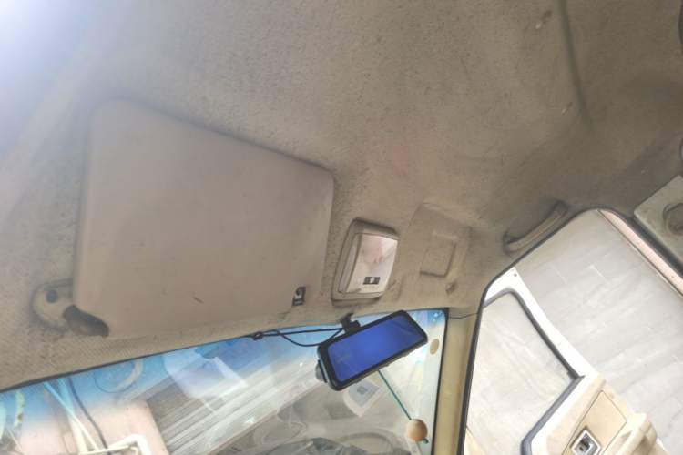 Used Dongfeng Xiaokang EC36 2018 Standard Model Camel Battery Headliner
