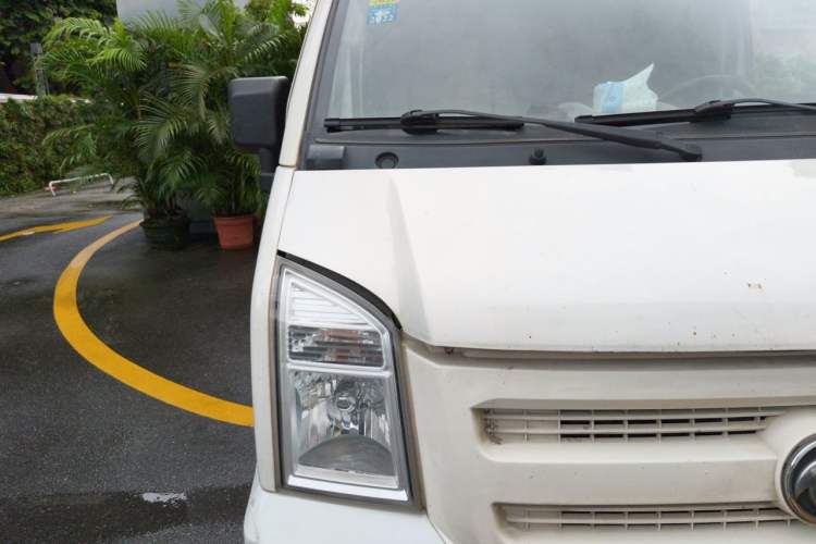 Used Dongfeng Xiaokang EC36 2018 Standard Model Starheng Battery Right Front Headlight