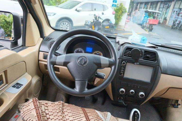 Used Dongfeng Xiaokang EC36 2018 Standard Model Starheng Battery Steering Wheel