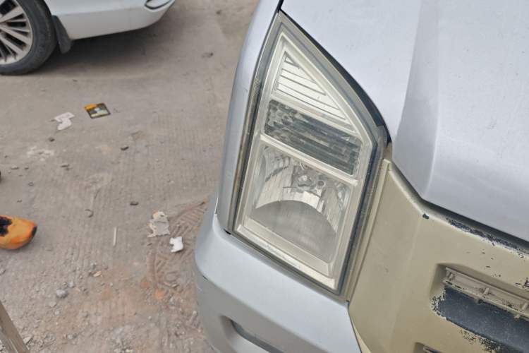 Used Dongfeng Xiaokang EC36 2020 Standard Model CATL Battery Right Front Headlight