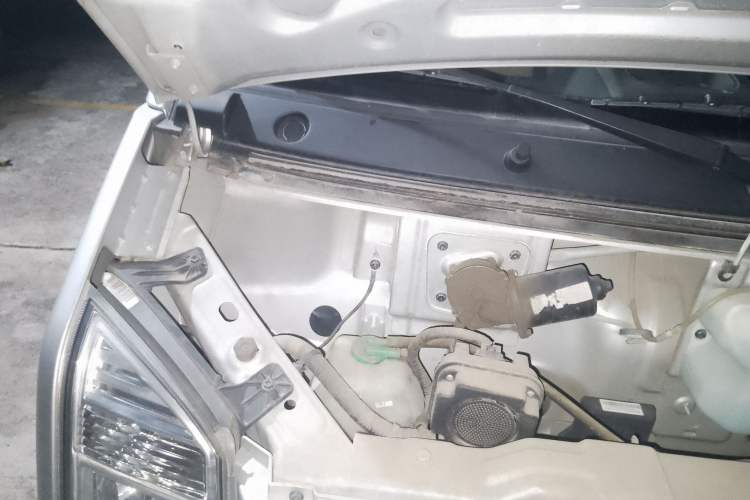 Used Dongfeng Xiaokang EC36 2020 Standard Model CATL Battery Engine Bay Right