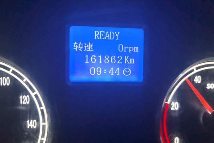 Used Dongfeng Xiaokang EC36 2020 Standard Model CATL Battery Odometer Close Up
