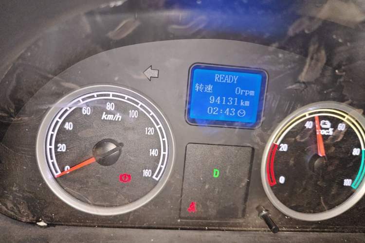 Used Dongfeng Xiaokang EC36 2020 Standard Model CATL Battery Odometer Close Up