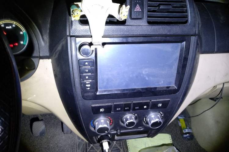 Used Dongfeng Xiaokang EC36 2020 Standard Model CATL Battery Audio And AC Panel