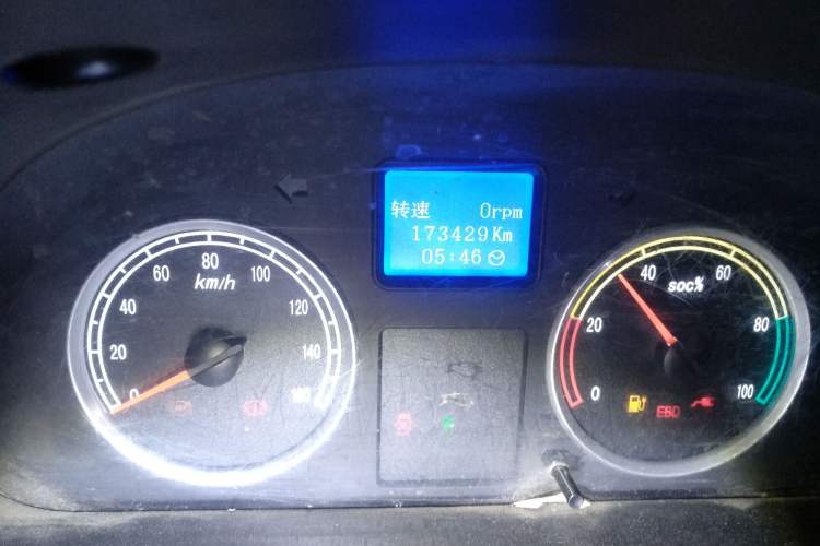 Used Dongfeng Xiaokang EC36 2020 Standard Model CATL Battery Odometer Close Up