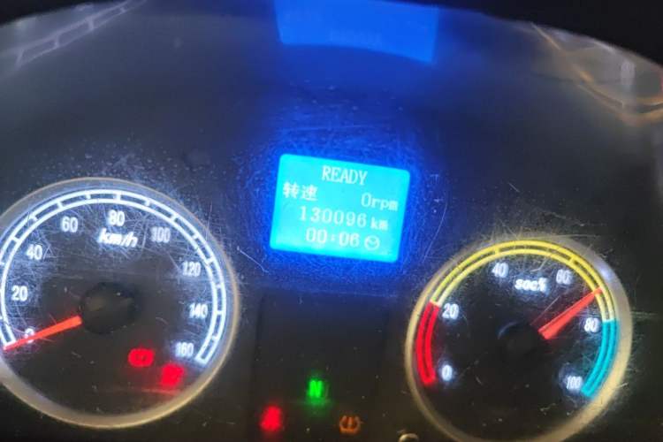 Used Dongfeng Xiaokang EC36 2020 Standard Model CATL Battery Odometer Close Up
