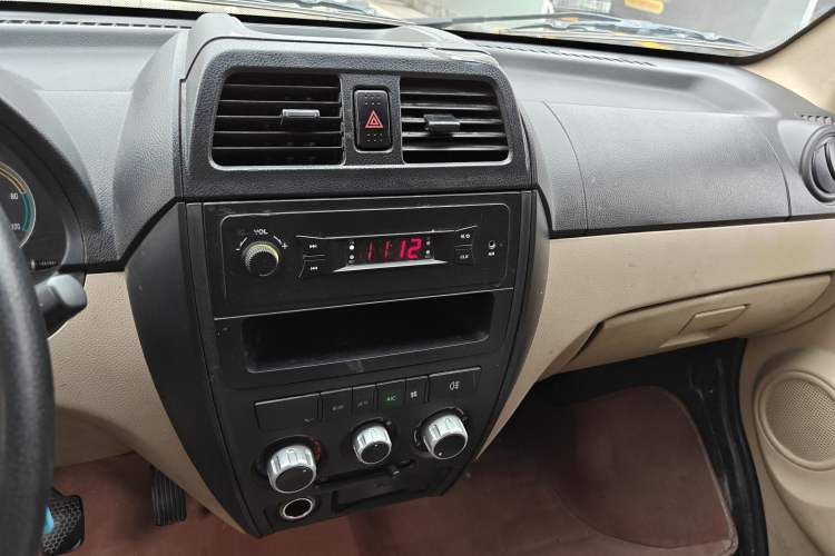 Used Dongfeng Xiaokang EC36 2021 Standard Model Ningde Times Battery Audio And AC Panel