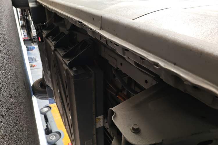 Used Dongfeng Xiaokang EC36 2021 Standard Model Ningde Times Battery Chassis Rear Left