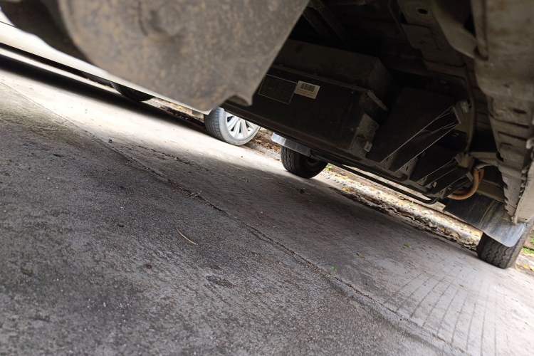 Used Dongfeng Xiaokang EC36 2021 Standard Model Ningde Times Battery Chassis Rear Right