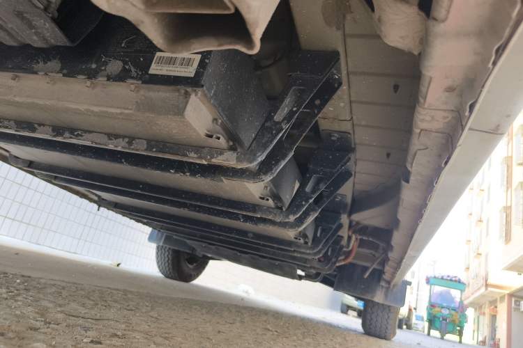 Used Dongfeng Xiaokang EC36 2021 Standard Model Guoxuan Hi-Tech Battery Chassis Rear Right