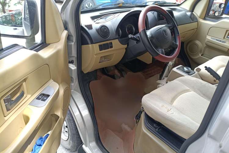 Used Dongfeng Xiaokang EC36 2021 Standard Model Guoxuan Hi-Tech Battery Driver Seat
