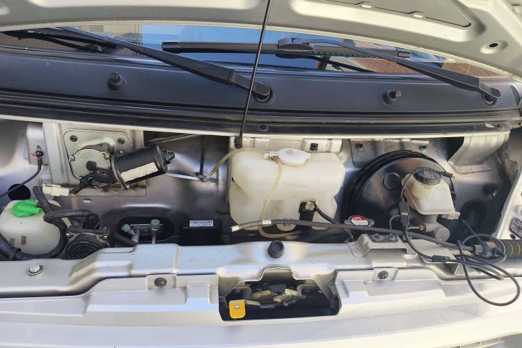 Used Dongfeng Xiaokang EC36 2021 Standard Model Guoxuan Hi-Tech Battery Engine Bay