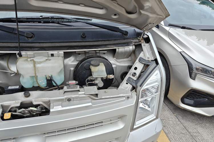 Used Dongfeng Xiaokang EC36 2021 Standard Model Ningde Times Battery Engine Bay Left