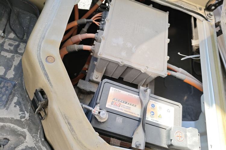 Used Dongfeng Xiaokang EC36 2021 Standard Model Ningde Times Battery Engine Bay Left
