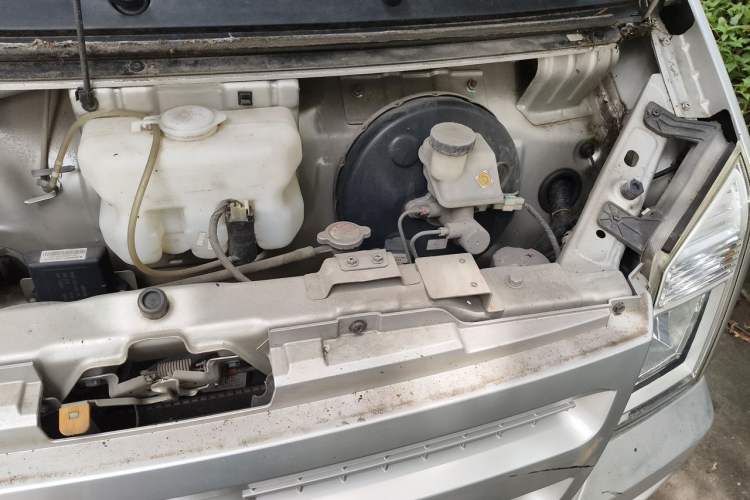 Used Dongfeng Xiaokang EC36 2021 Standard Model Ningde Times Battery Engine Bay Left