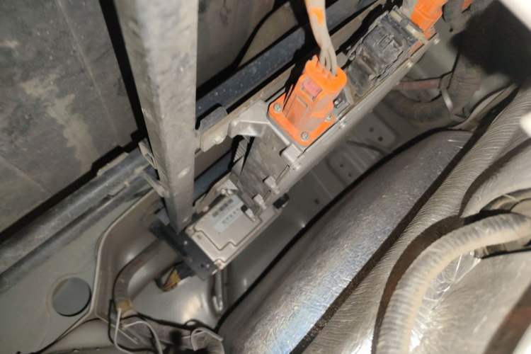 Used Dongfeng Xiaokang EC36 2021 Standard Model Guoxuan Hi-Tech Battery Engine Bay Right