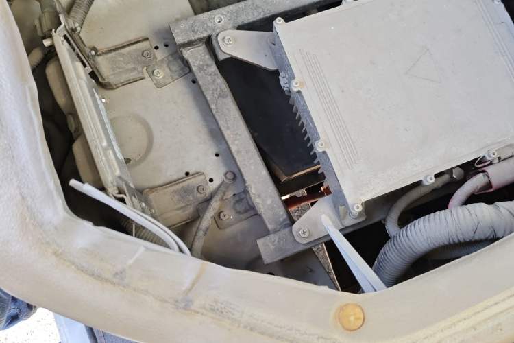 Used Dongfeng Xiaokang EC36 2021 Standard Model Ningde Times Battery Engine Bay Right