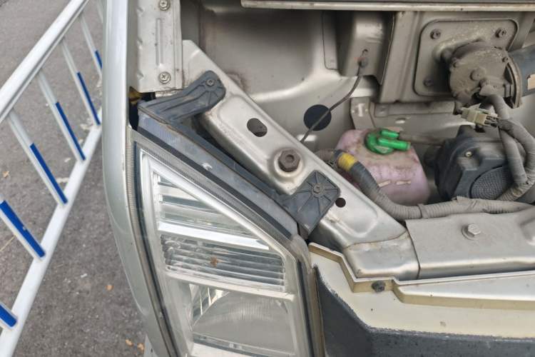 Used Dongfeng Xiaokang EC36 2021 Standard Model Ningde Times Battery Engine Bay Right