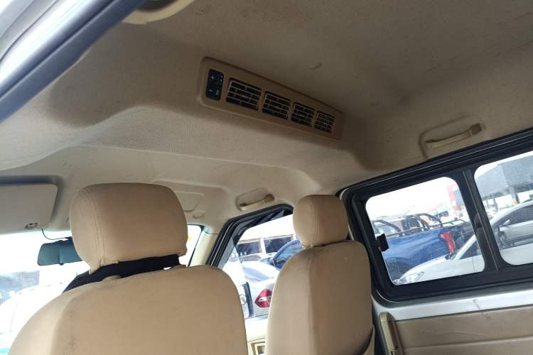 Used Dongfeng Xiaokang EC36 2021 Standard Model Guoxuan Hi-Tech Battery Headliner
