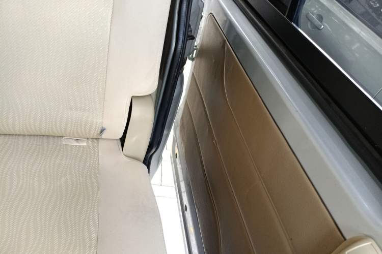 Used Dongfeng Xiaokang EC36 2021 Standard Model Guoxuan Hi-Tech Battery Left Rear Door Interior