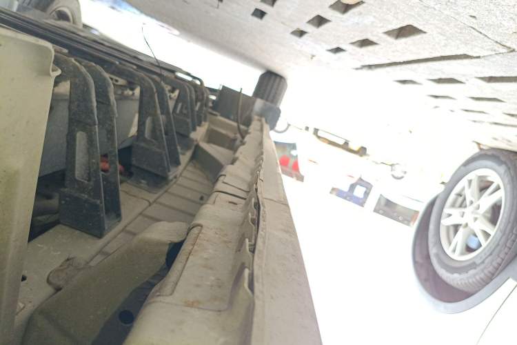 Used Dongfeng Xiaokang EC36 2021 Standard Model Guoxuan Hi-Tech Battery Left Side Sill