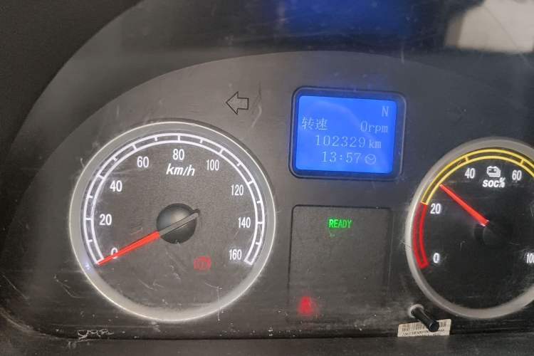Used Dongfeng Xiaokang EC36 2021 Standard Model Ningde Times Battery Odometer Close Up