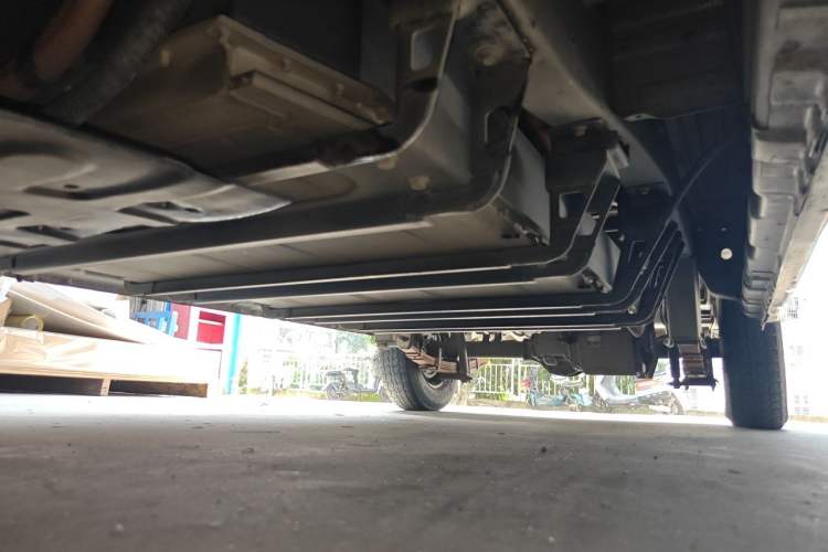 Used Dongfeng Xiaokang EC36 2021 Standard Model Guoxuan Hi-Tech Battery Chassis Front Left